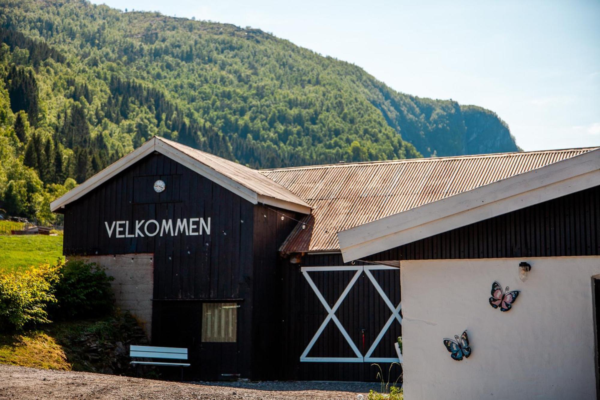 Tuftegarden Hotel Viksdalen ภายนอก รูปภาพ