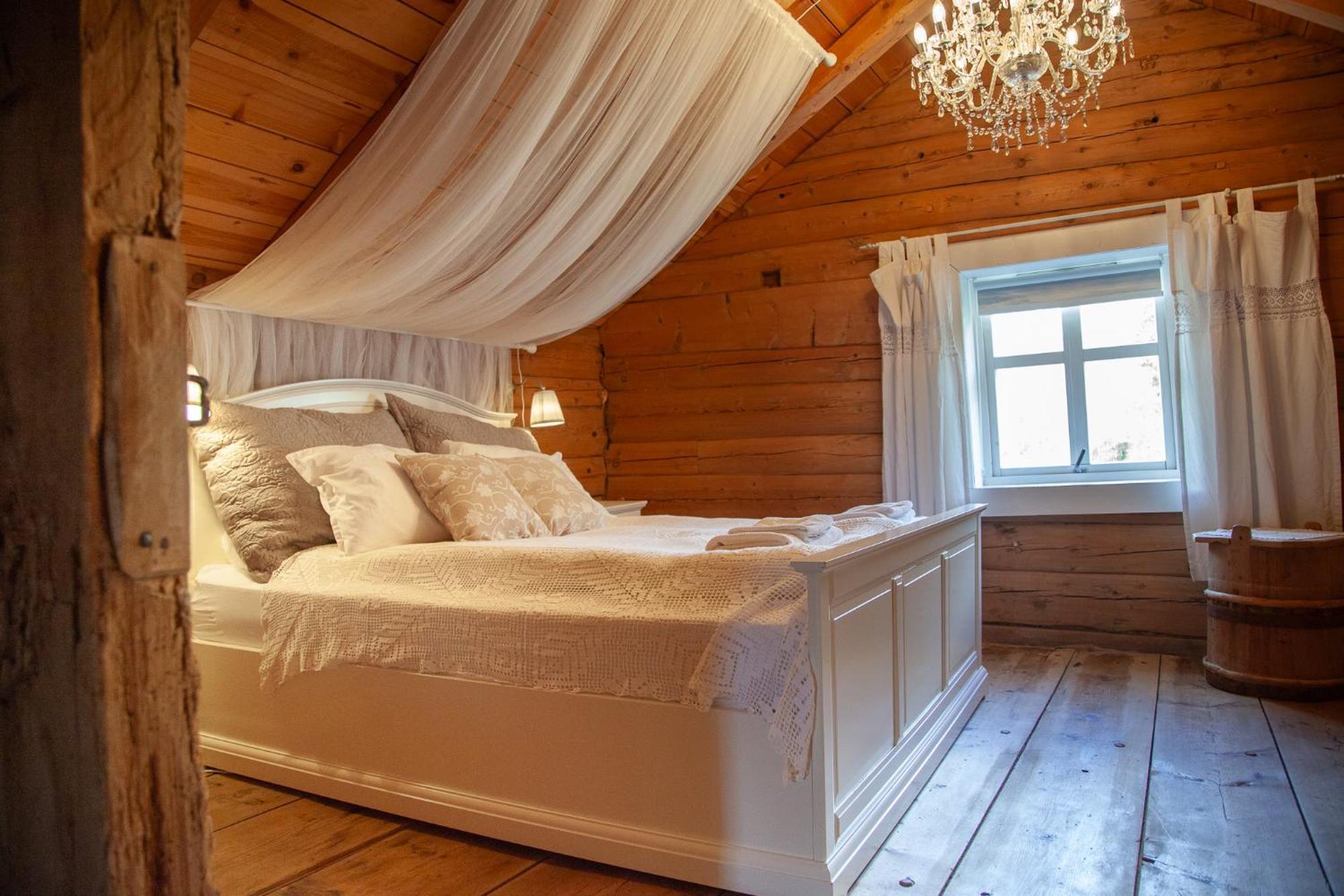 Tuftegarden Hotel Viksdalen ภายนอก รูปภาพ